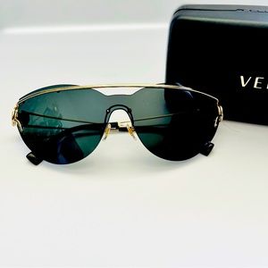 100% authentic Versace sunglasses